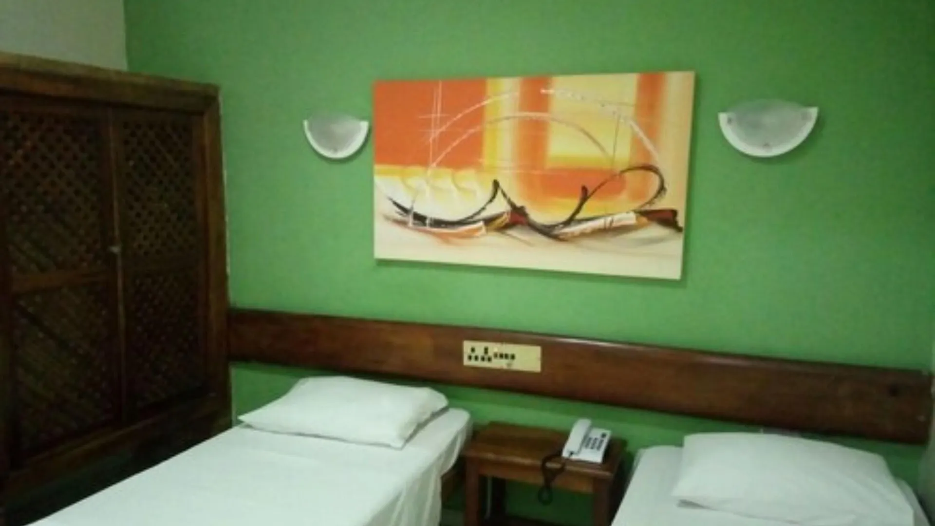 Hotel Costa Verde بورتو سيغورو