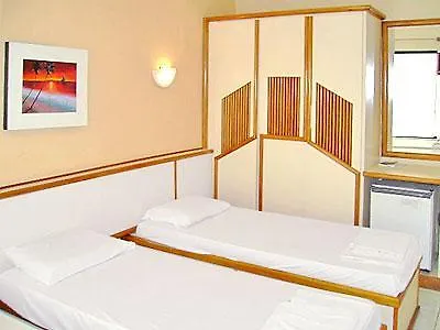 Hotel Costa Verde بورتو سيغورو